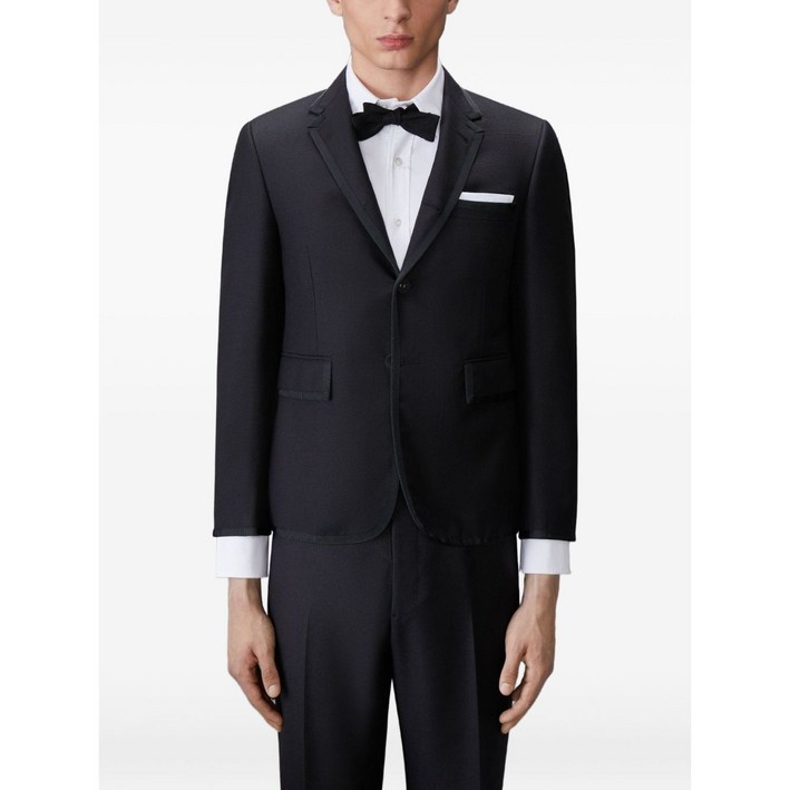 톰 브라운 싱글 브레스티드 수트