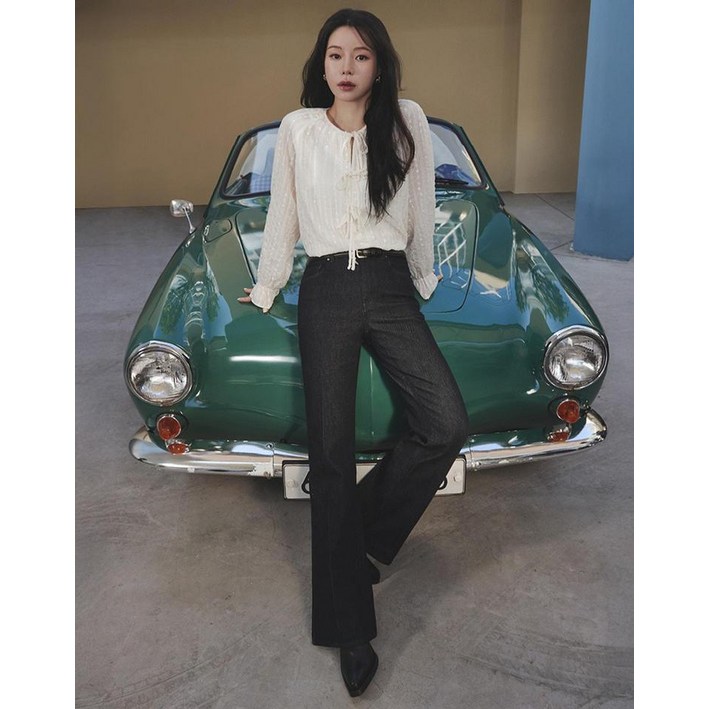 더엣지 25FW 루즈부츠컷 데님 923561