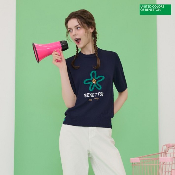 최초가 129000원베네통스포츠 25SS 아트웍 반팔니트 3종 여성