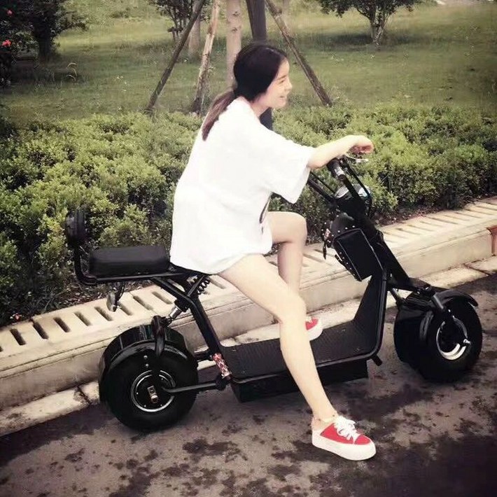 듀얼 전동 킥보드 바퀴큰 기함급 전기