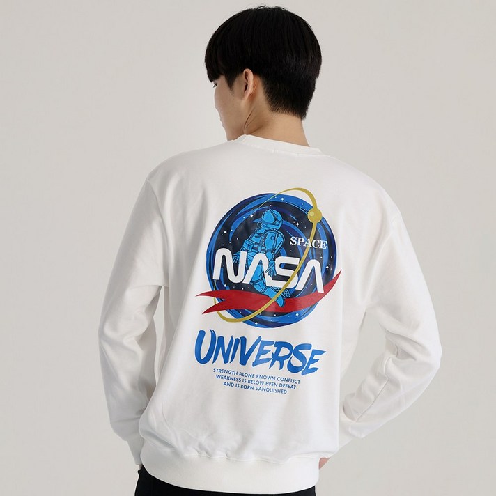 일루소 유니버스 소프트 특양면 맨투맨