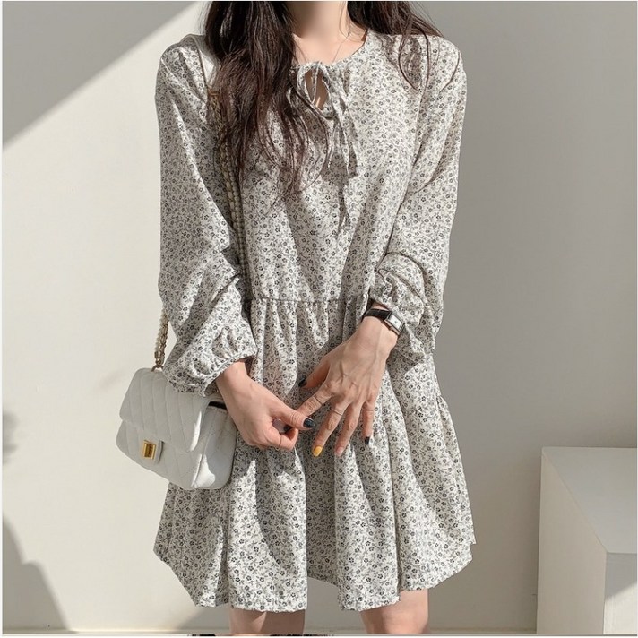 체인지쉬change she여성 분위기 고급스러운  플라워 긴팔 쉬폰 미디 원피스