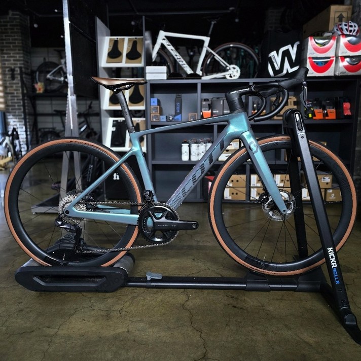 스캇 에딕트 RC e라이드 10 울테그라 Di2 카본 로드 전기자전거