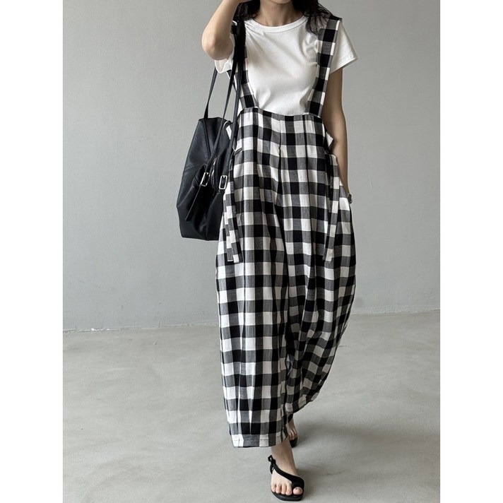루즈핏멜빵 체크패턴 여름 점프수트