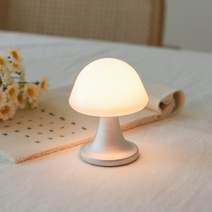 스피아노 모노 머쉬룸 터치 LED 충전식 무드등 SLMR01 스피아노 모노 머쉬룸 터치 LED 충전식 무드등 SLMR01