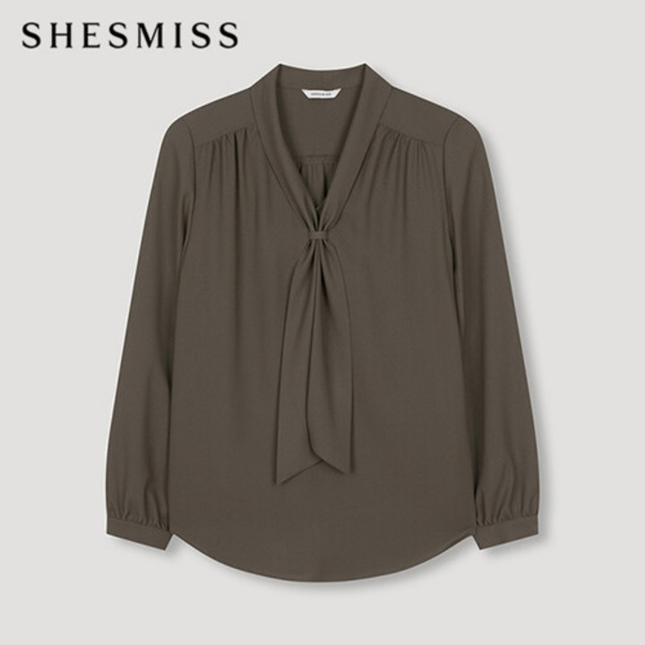 SHESMISS02 쉬즈미스 신상 보우넥 셔링 블라우스SWWBLN32020BR