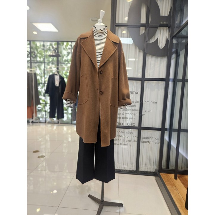 듀엘 DEWE 아웃포켓 핸드메이드 하프 코트 L244PSH505 NC일산