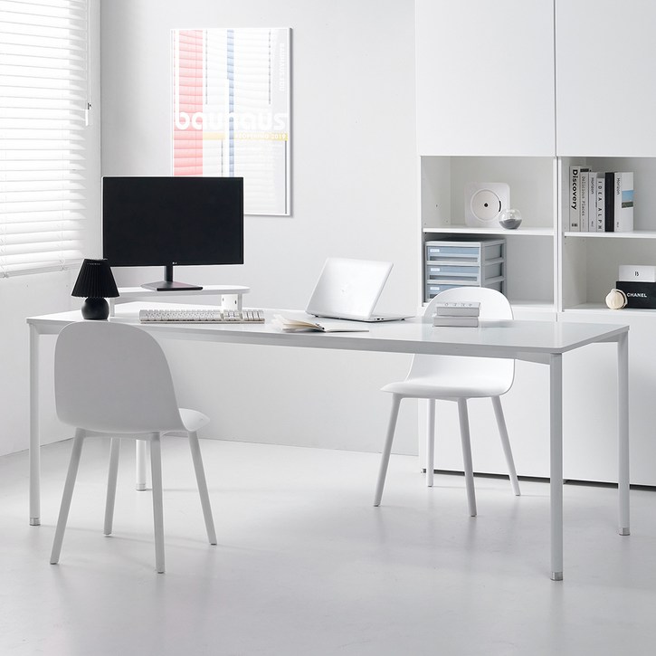 필웰 횸 책상 테이블 방문설치