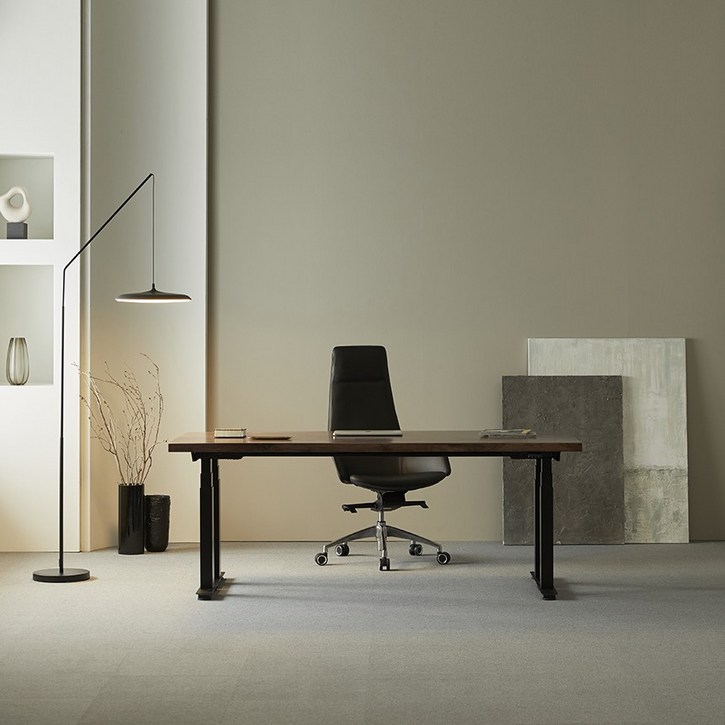 에렉투스 하드우드 쿼드 전동 높이조절 모션데스크 컴퓨터 스탠딩 책상