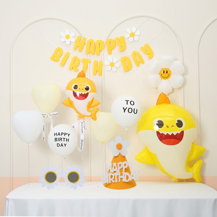 [피앤비유니티]프리핏 데이지 생일풍선 스탠드세트(가랜드형) 안경모자포함
