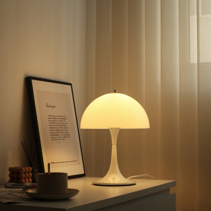 루이스폴센 판텔라 플로어 디자인 미니 포터블 테이블 램프 스탠드 조명 머쉬룸 버섯 무드등